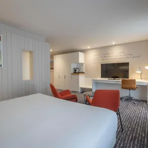 doubletree-by-hilton-the-morrison.dublin-hotelsweb.com/