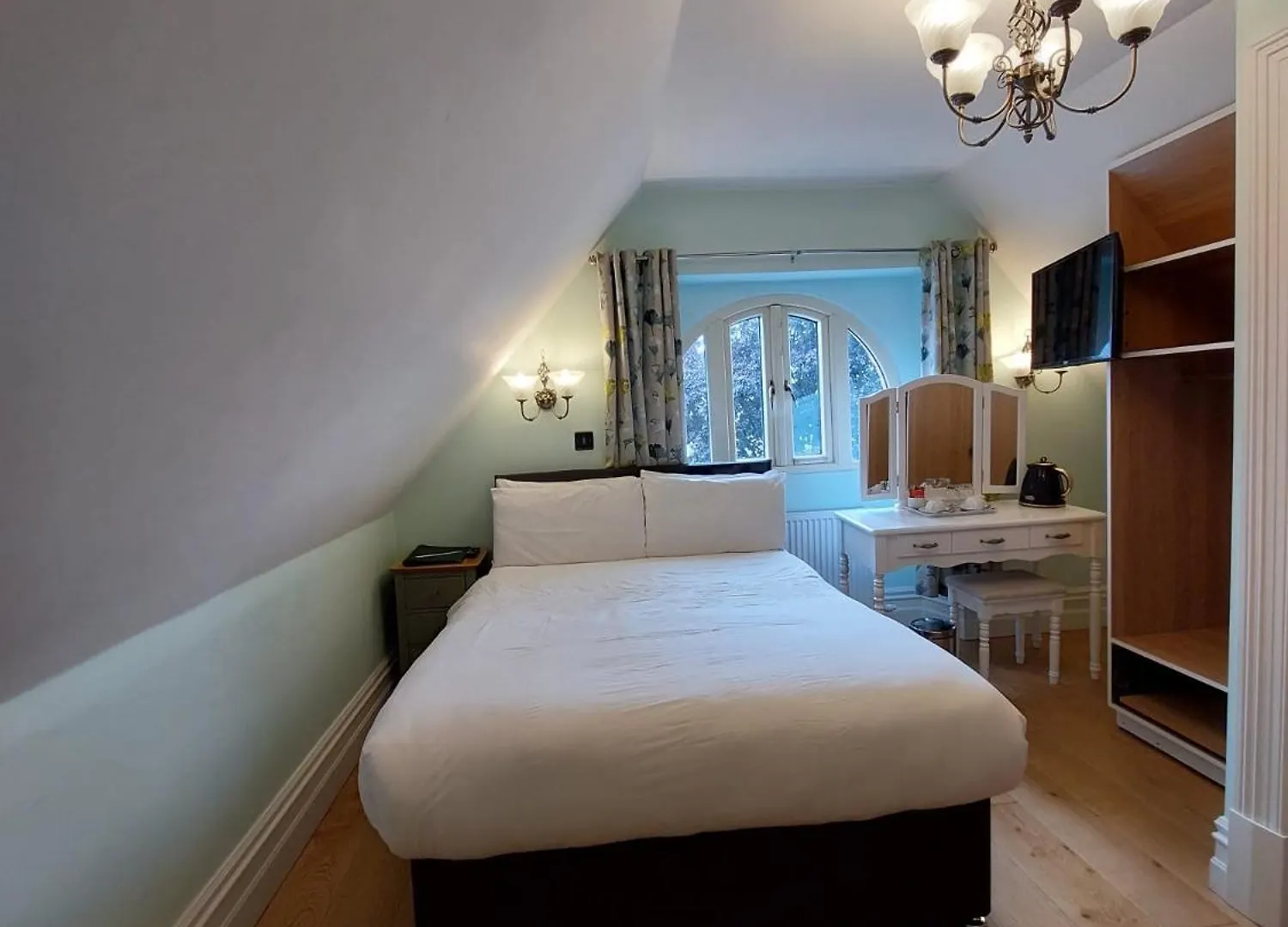 Shandon Bells Guest House Cork 3*,  Ireland