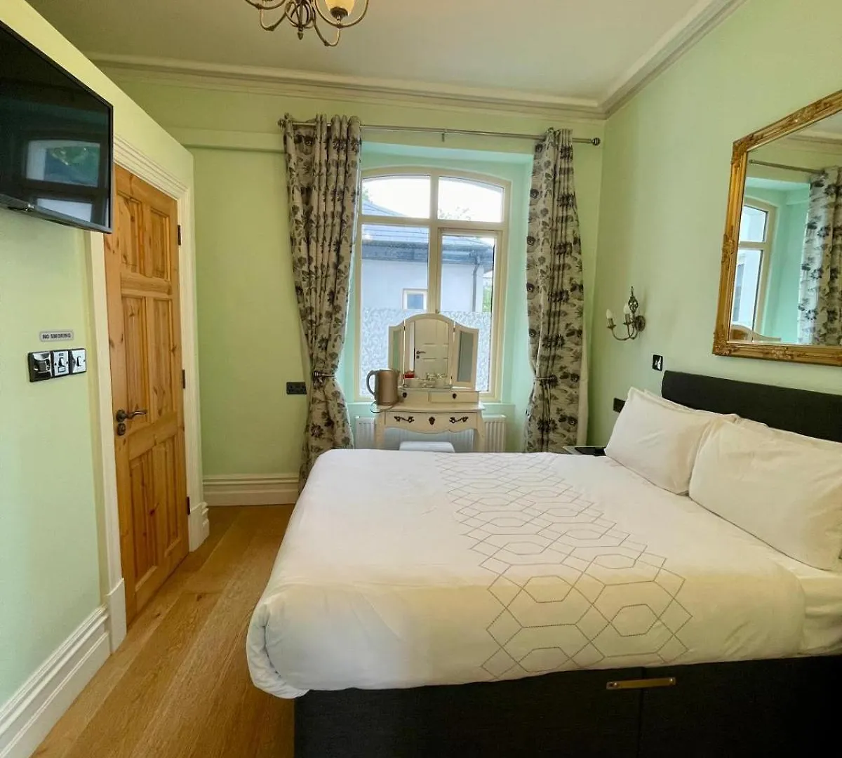 Bed & Breakfast Shandon Bells Guest House Cork